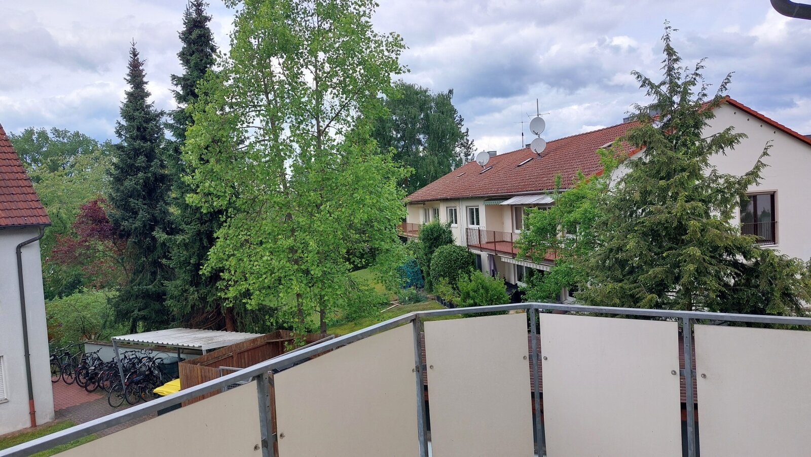 Helle 3 Zimmerwohnung mit Balkon Helle 3 Zimmerwohnung mit Balkon